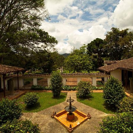 Club Campestre Hacienda Fizebad Hotell El Retiro  Eksteriør bilde