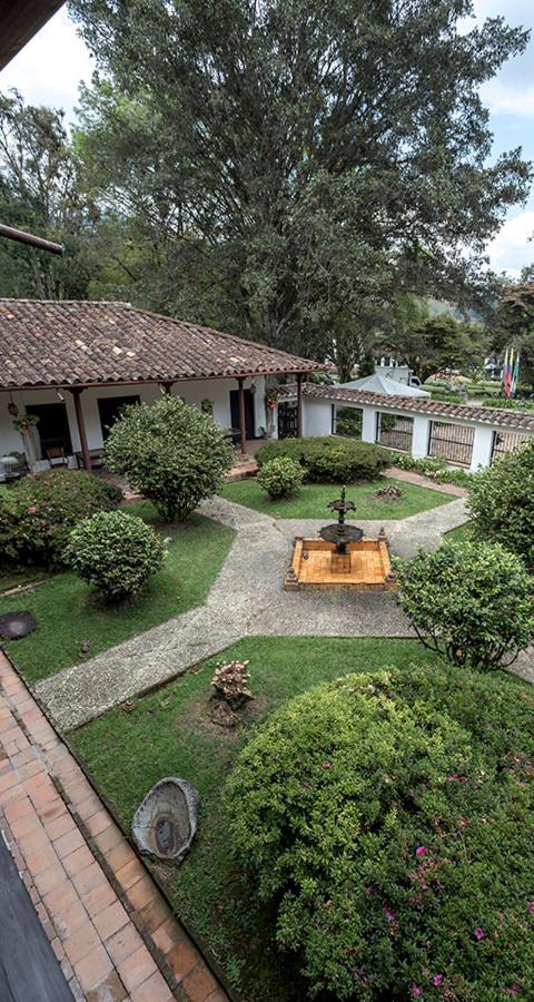 Club Campestre Hacienda Fizebad Hotell El Retiro  Eksteriør bilde