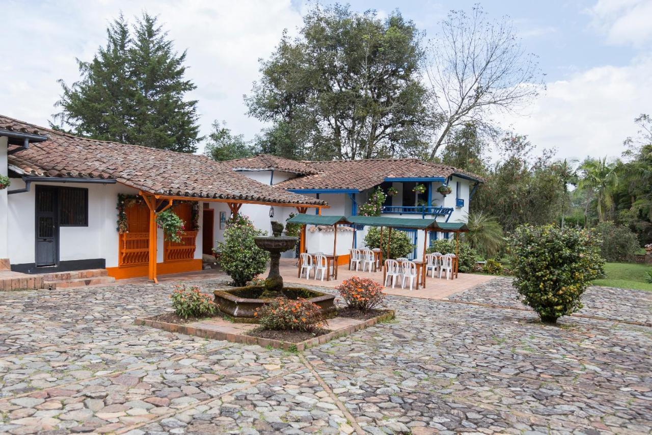 Club Campestre Hacienda Fizebad Hotell El Retiro  Eksteriør bilde