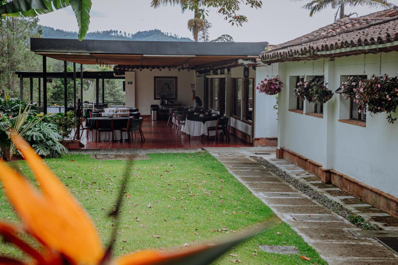 Club Campestre Hacienda Fizebad Hotell El Retiro  Eksteriør bilde