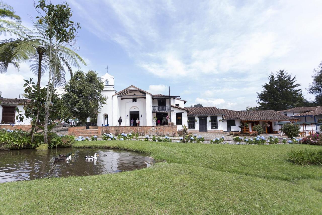 Club Campestre Hacienda Fizebad Hotell El Retiro  Eksteriør bilde