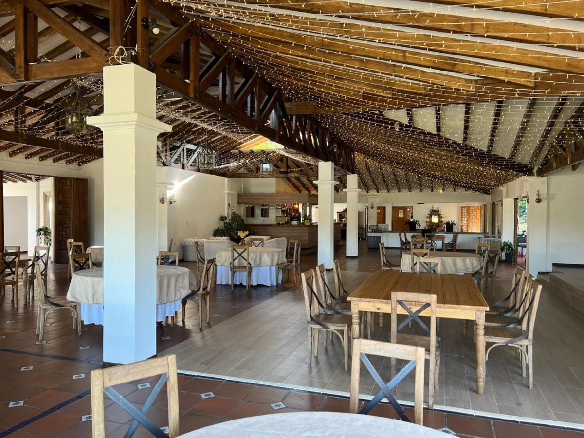 Club Campestre Hacienda Fizebad Hotell El Retiro  Eksteriør bilde
